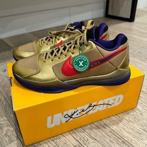 Kobe 5 Protro x Undefeated Hall Of Fame *NEW*
